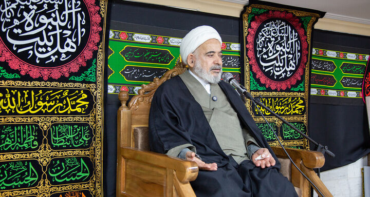 منابع روایی اهل سنت سرشار از فضایل اهل بیت (ع) است