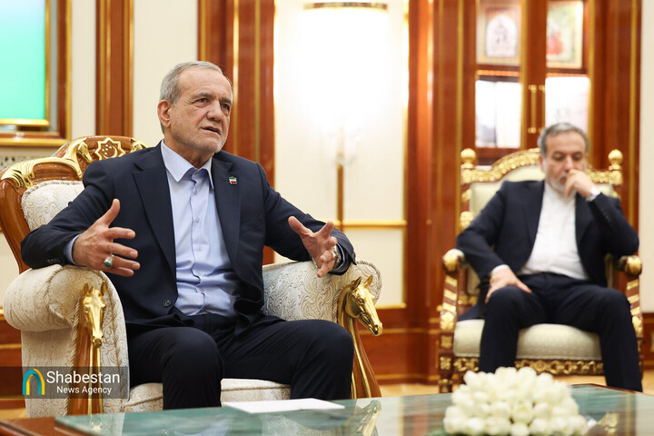 دستاوردهای سازنده‌ در پیشبرد سیاست تقویت همسایگی با سفر به قزاقستان و ترکمنستان