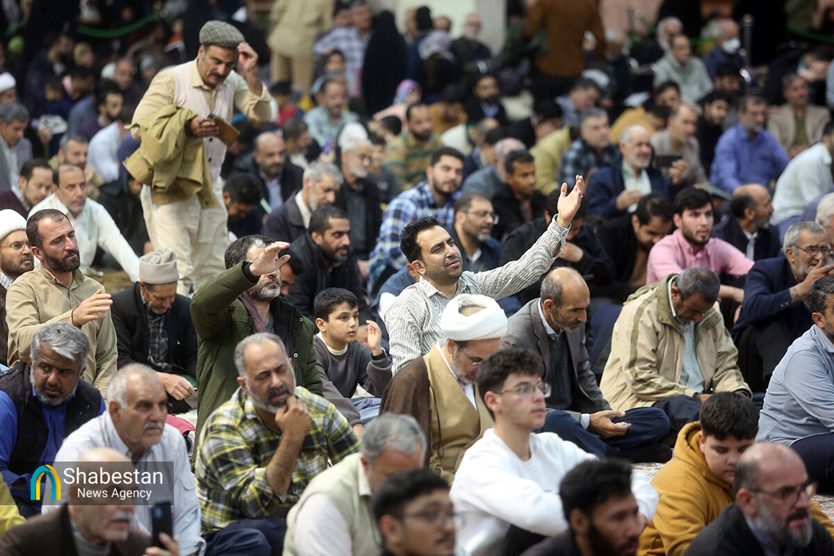 حال و هوای حرم بانوی کرامت در شام میلاد حضرت زهرا (س)