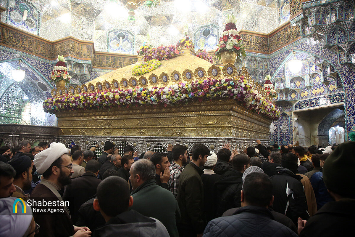 حال و هوای حرم بانوی کرامت در شام میلاد حضرت زهرا (س)