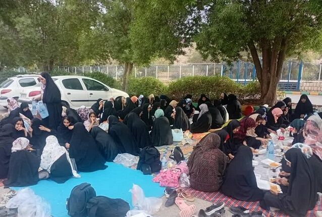 برگزاری اردوی تخصصی توانمندسازی و نشاط‌آفرین کادر نوجوان دختران مساجد بندرعباس در آبگرم گنو