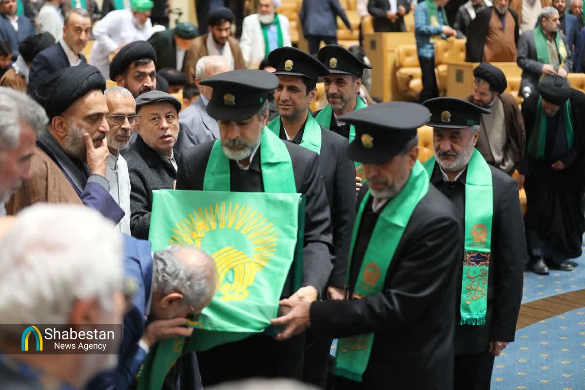 چهارمین همایش بزرگ سادات از قاب تصویر