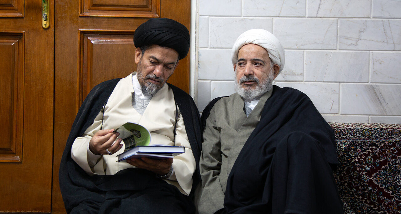 منابع روایی اهل سنت سرشار از فضایل اهل بیت (ع) است