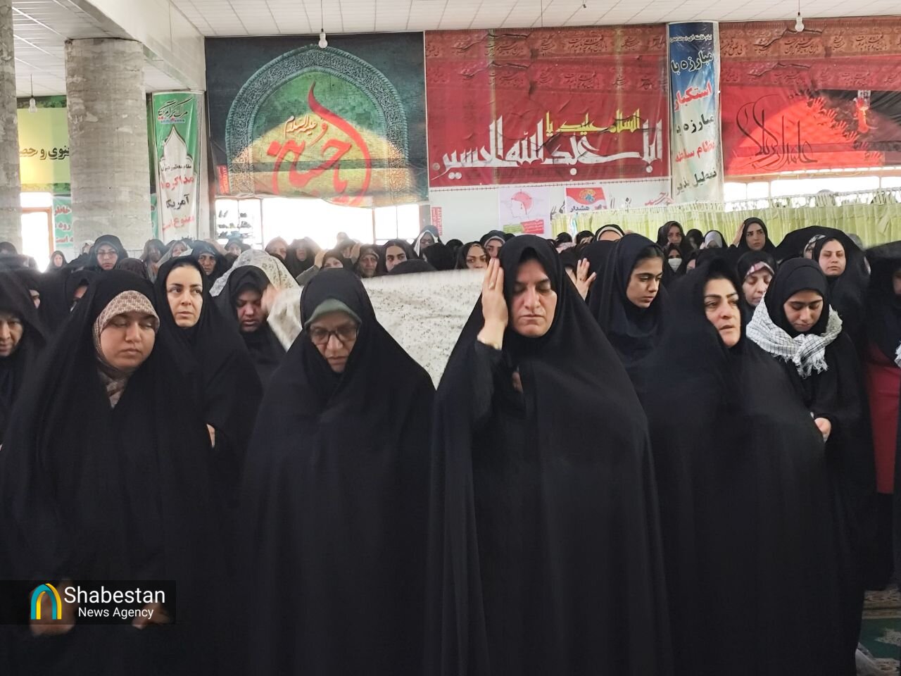 نماز جمعه جیرفت در هفته گرامیداشت مقام مادر و زن