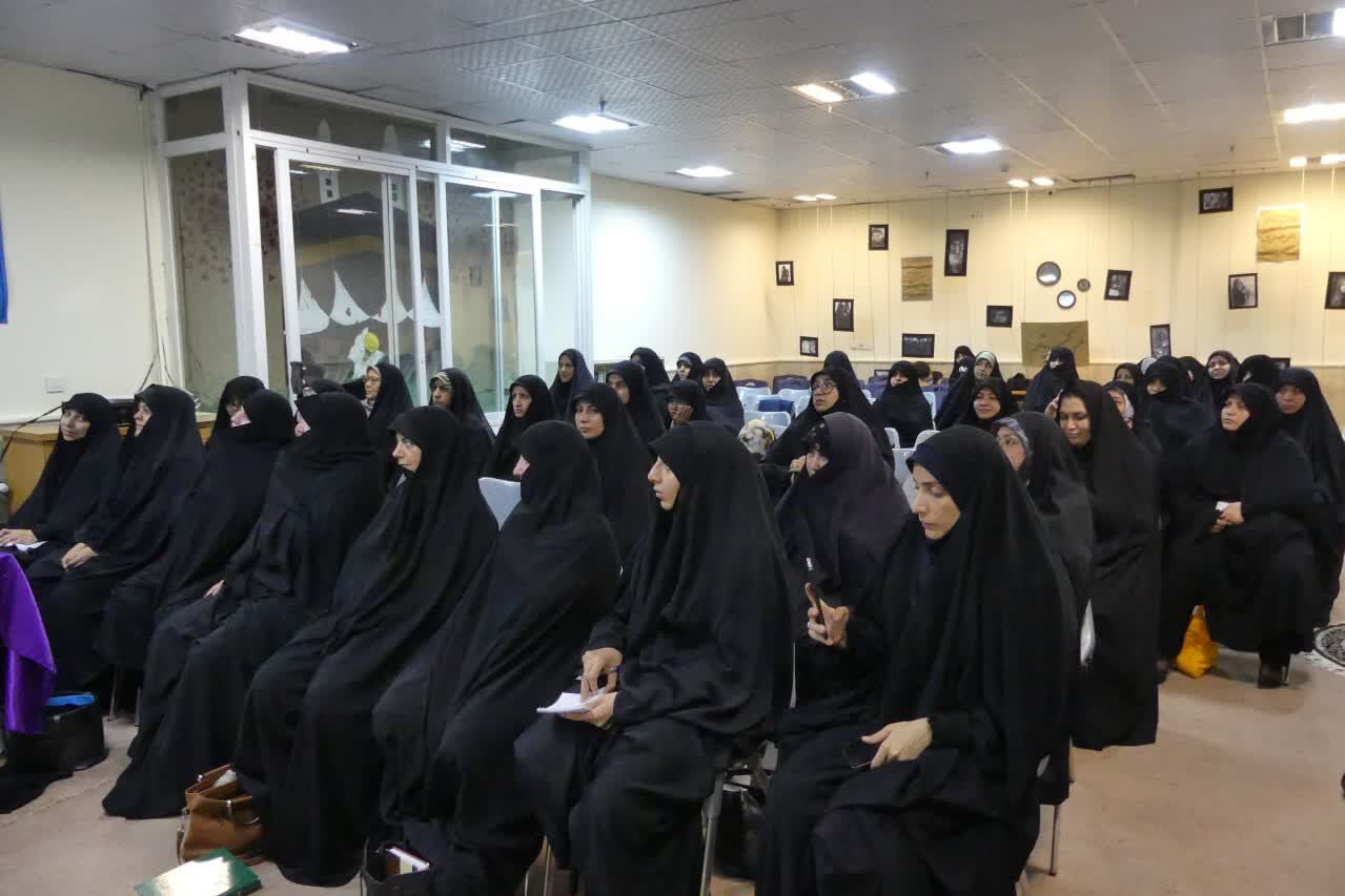 دوره جامع توانمندسازی مجریان و مربیان اعتکاف مساجد مشهدالرضا(ع)