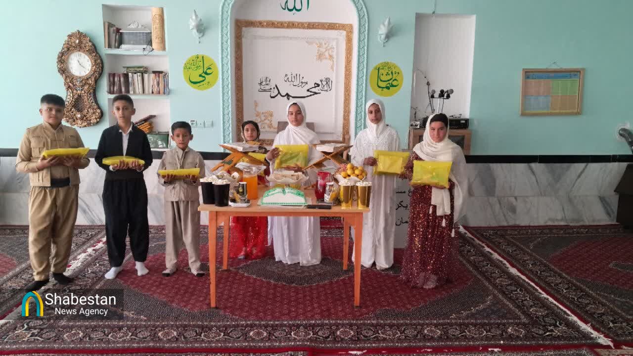 انس کودکان و نوجوانان با قرآن، محور برنامه‌های کانون‌های مساجد کردستان