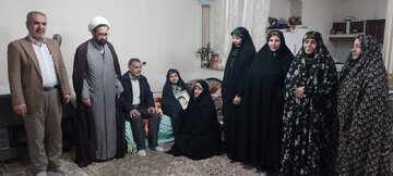 مسجدالنبی(ص) تویسرکان؛ پایگاه همدلی، فرهنگ و امداد اجتماعی