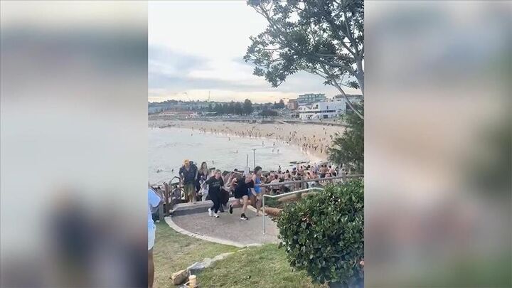 جان باختن ۱۲ نفر در حمله مسلحانه سیدنی استرالیا