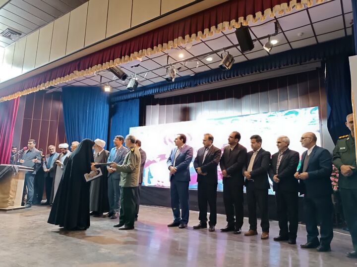 ایلام به احترام ۱۹ شهید دانشجومعلم ایستاد