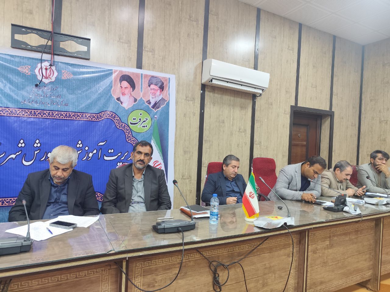 ۲۰ میلیارد تومان برای تجهیز مدارس ابتدایی جیرفت و عنبرآباد اختصاص یافت