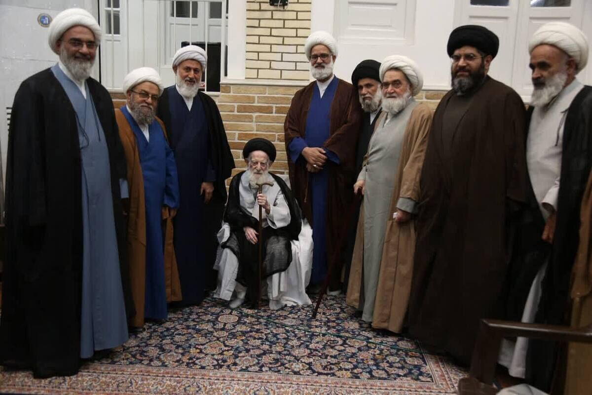 دیدار هیئت رییسه مجمع عمومی جامعه مدرسین با آیت الله شبیری زنجانی