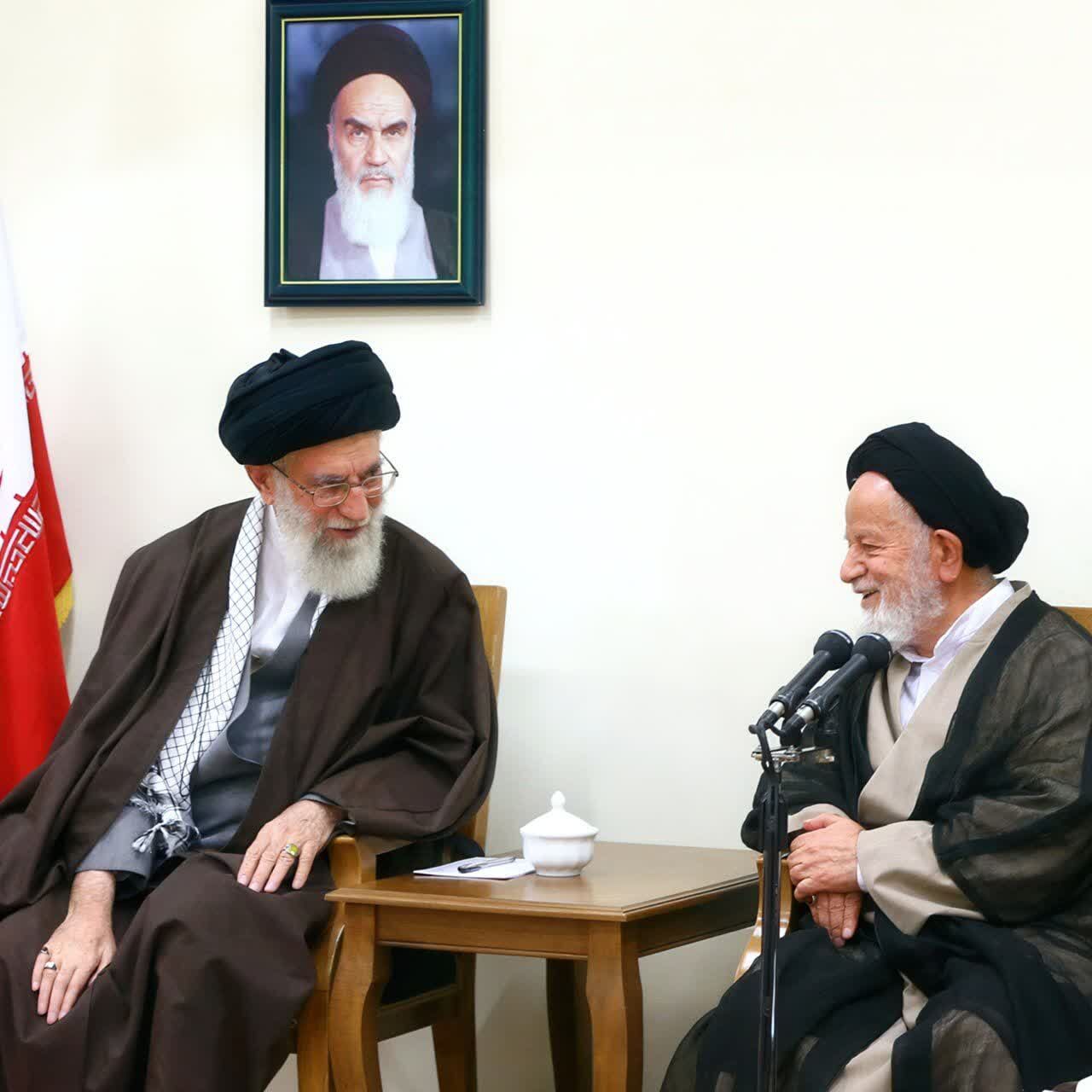 پیام تسلیت رهبر انقلاب اسلامی در پی درگذشت عالم مجاهد و خدوم حجت‌الاسلام شاهچراغی