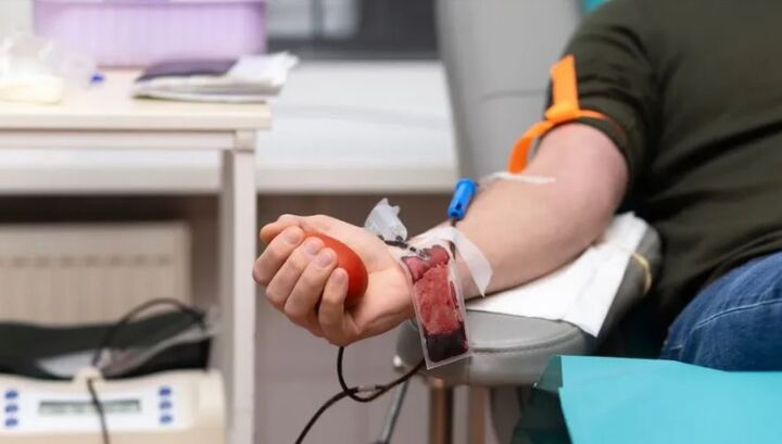 برگزاری پویش اهدای خون در مسجد «التوبه» الَنکور فرانسه با مشارکت سازمان انتقال خون