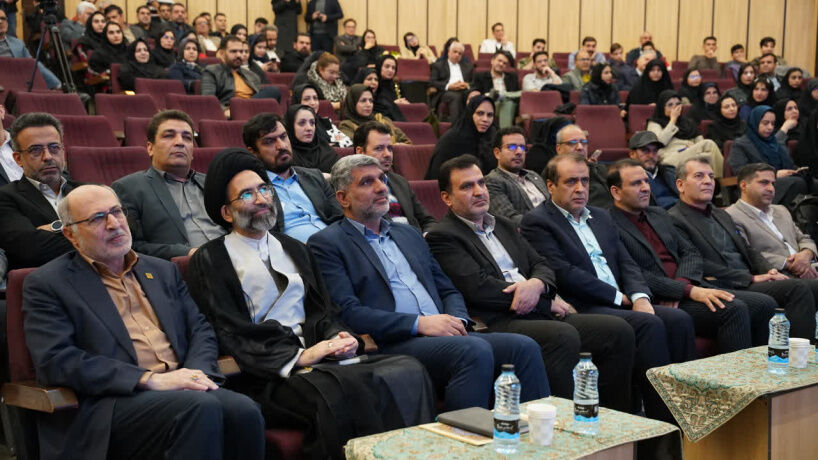 تقدیر از طرح‌های برتر پژوهشی و فناورانه در مراسم اختتامیه هفته پژوهش منطقه کاشان