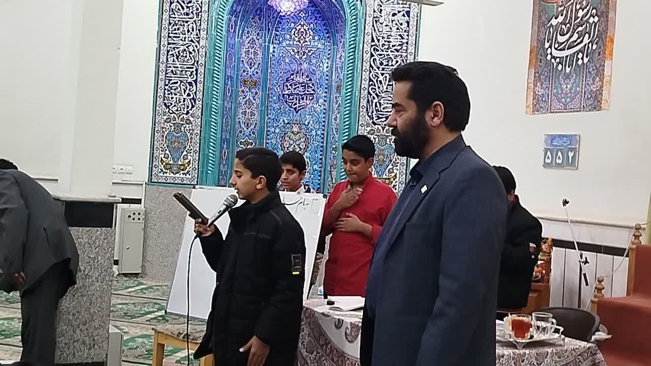 مسجد امام صادق (ع) بیرجند؛ مدرسهای برای نوکری و تمرین مداحی در سایه اخلاص