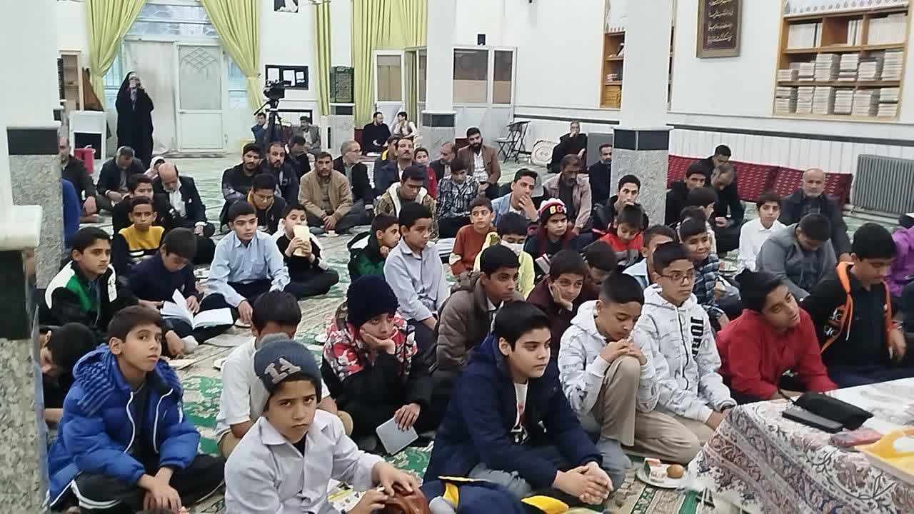 مسجد امام صادق (ع) بیرجند؛ مدرسهای برای نوکری و تمرین مداحی در سایه اخلاص