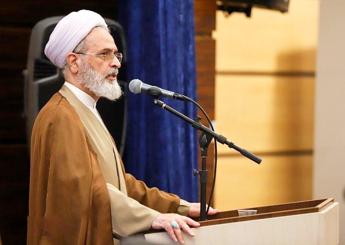 آیت الله اعرافی: علوم انسانی اسلامی اساس و روح بیانیه گام دوم انقلاب است