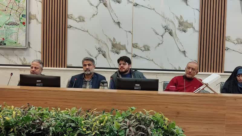 مسجد جامع کرج در مسیر کنگره شهدای قرآنی؛ حضور مؤثر بیت‌القرآن در جلسه هماهنگی استانی