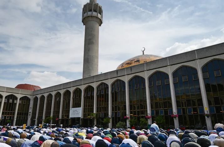 میلیون‌ها مسلمان انگلیس در معرض خطر از دست دادن شهروندی