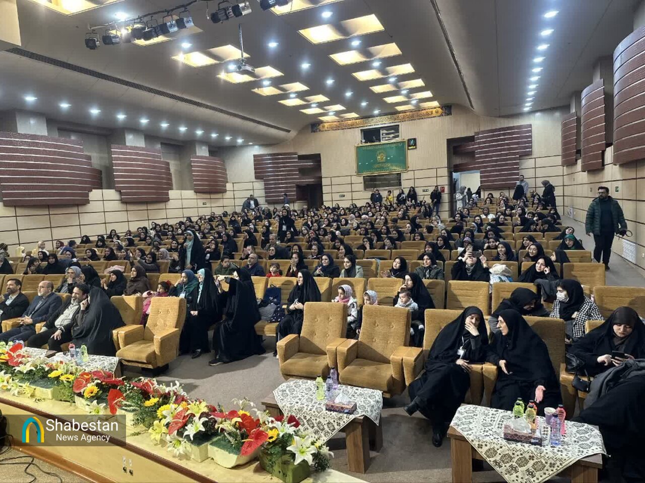 لزوم ایجاد بازار الکترونیکی برای معرفی تولیدات بانوان مشهدی