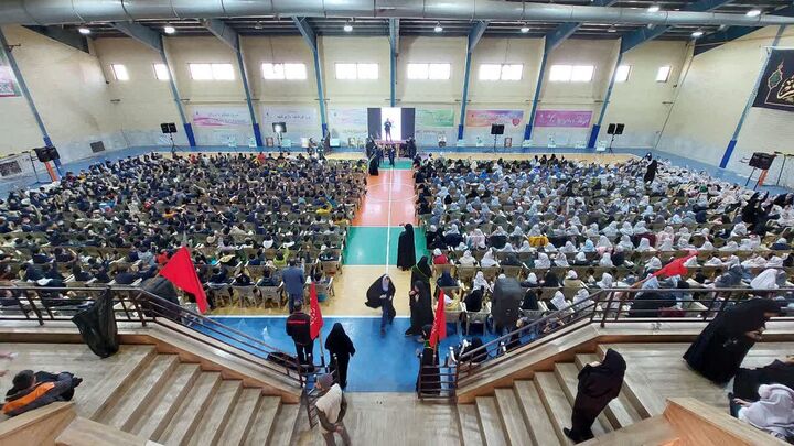 دانش‌آموزان کاشانی در اجتماع «سوگ خورشید» گردهم آمدند