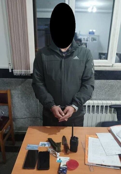 دستگیری مأمور قلابی با ۱۴ فقره سابقه جعل عناوین در رشت