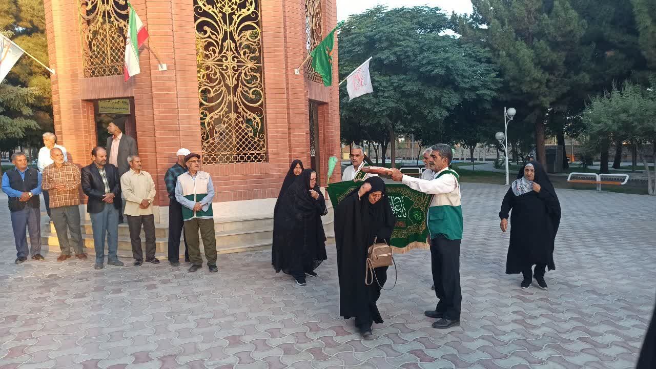 خادمیاران رضوی و هموار کردن راه زیارت برای دلهای مشتاق