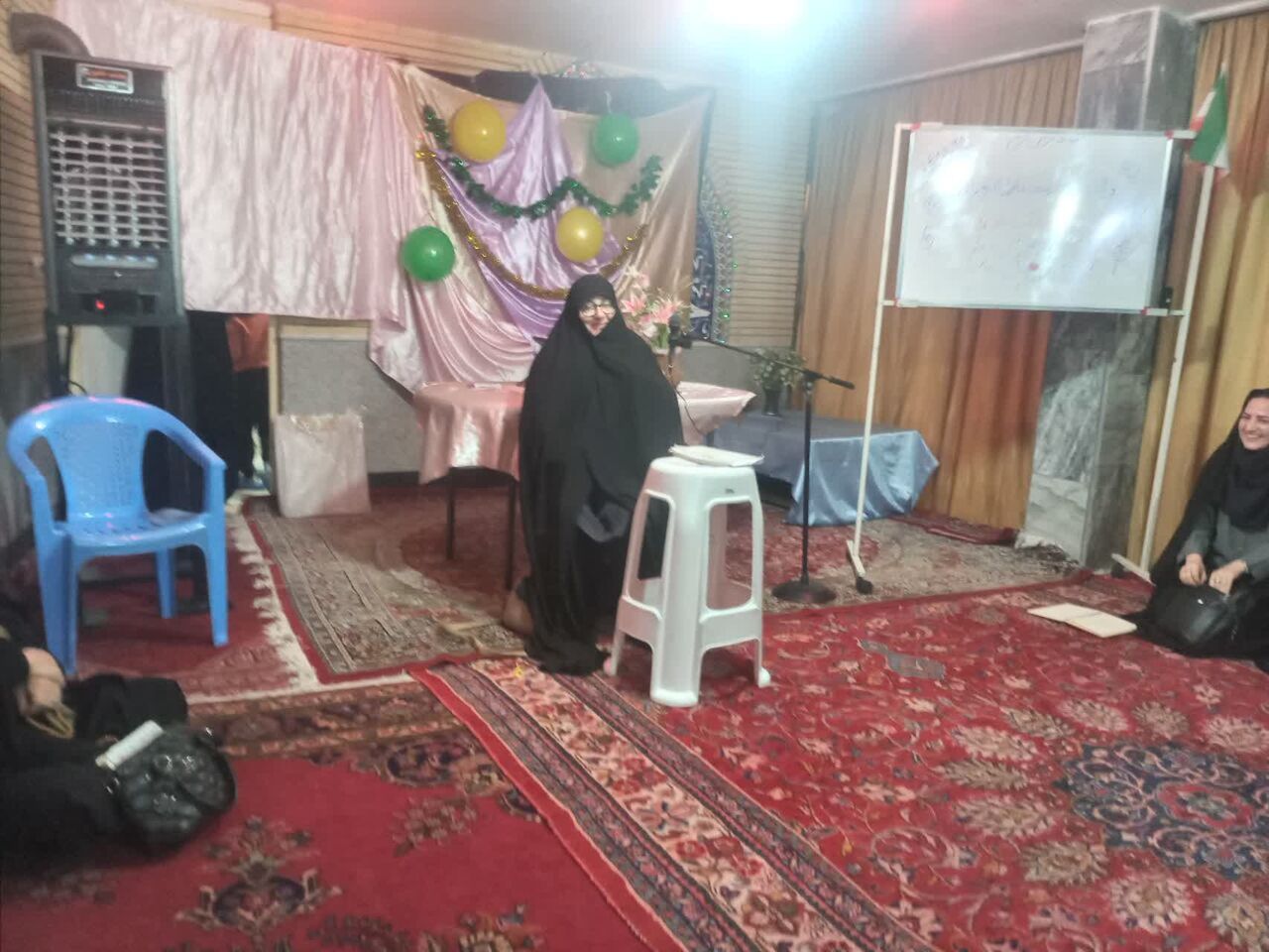 برگزاری جشن میلاد حضرت زهرا (س) و کلاس احکام بانوان در کانون رایحه فاطمی