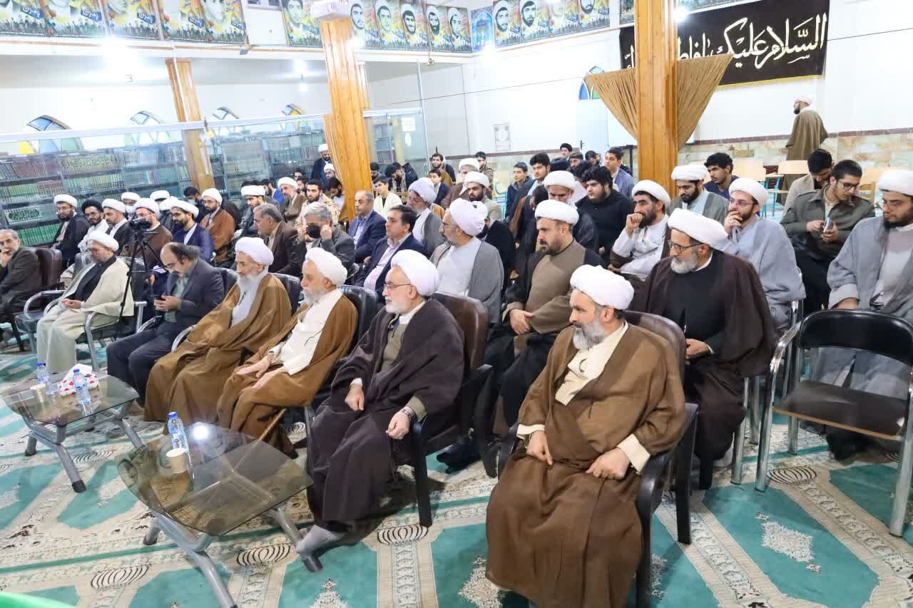 بازار مشترک علمی؛ راهکار عملیاتی وحدت حوزه و دانشگاه