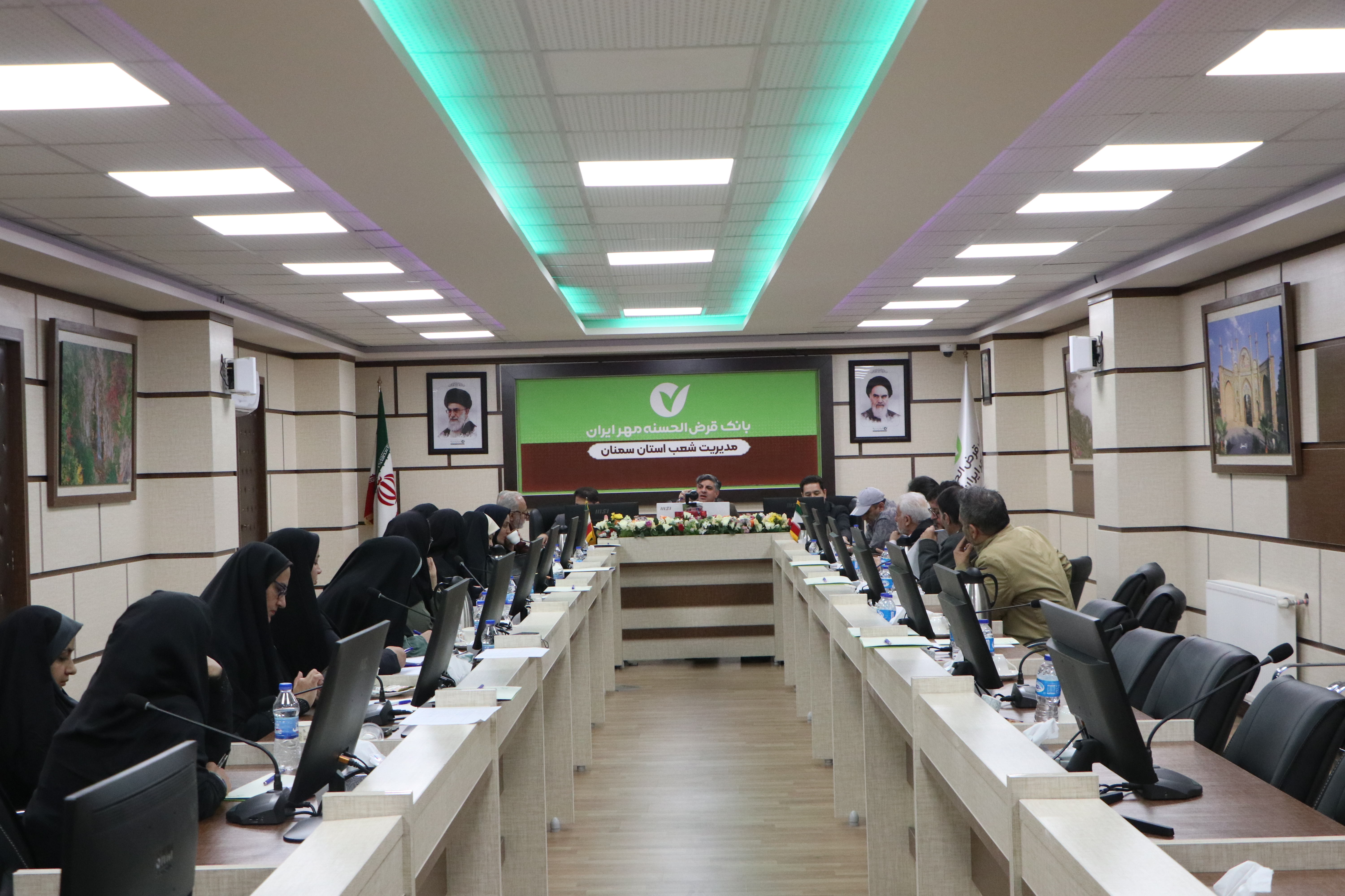 توسعه بانکداری اسلامی و ترویج فرهنگ قرض‌الحسنه رسالت بانک مهر است