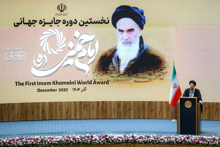 سید حسن خمینی: قضاوت نهایی درباره عظمت نهضت امام خمینی (ره) مستلزم گذشت زمان است