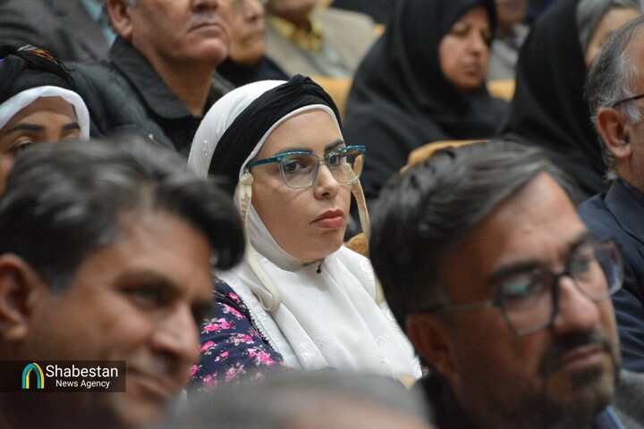 نشست رئیس جمهور با فعالان سیاسی و اجتماعی خراسان جنوبی