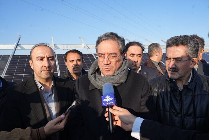 توسعه سرمایه‌گذاری در پنل‌های خورشیدی، ناترازی انرژی را برطرف می‌کند