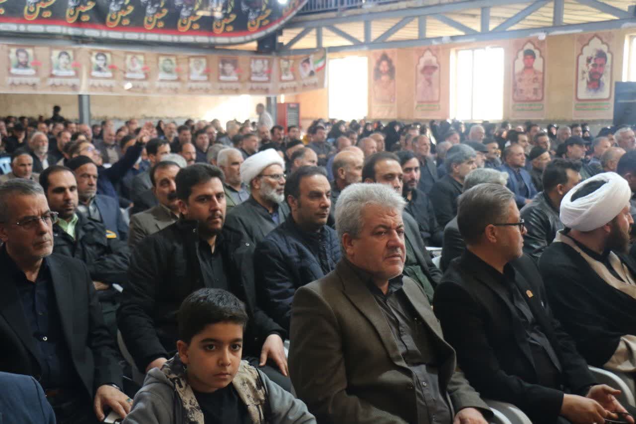 یادواره کبوتران خونینبال روستای دستجان / تجدید پیمان با شهدا در سایه حضور شهیدی گمنام