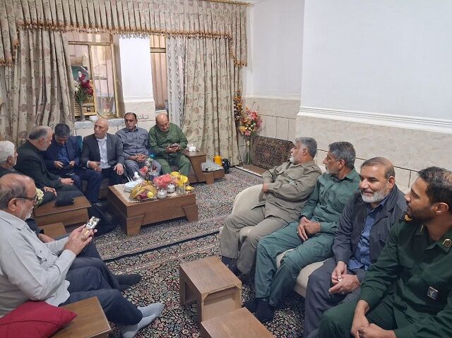 تکریم پیشکسوتان دفاع مقدس؛ سفر پرمعنای فرمانده لشکر ثارالله به شرق هرمزگان
