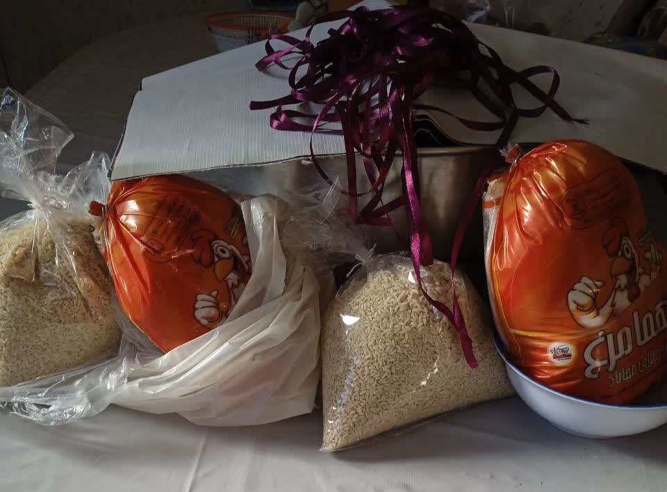 یلدای انسانیت در آذربایجان غربی؛ مساجد کانون «همدلی و همراهی» در توزیع بستههای معیشتی