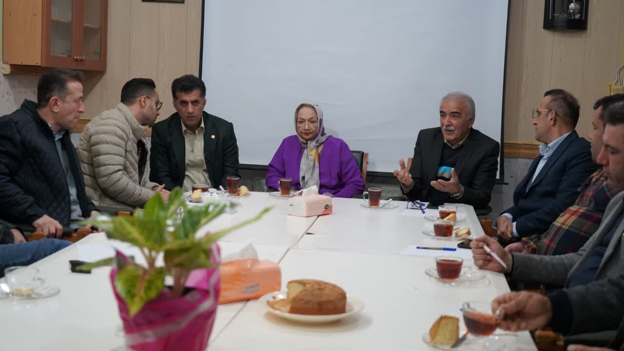 مهربانی انبوه سازان بهشهری بلندترین شب سال را روشن کرد