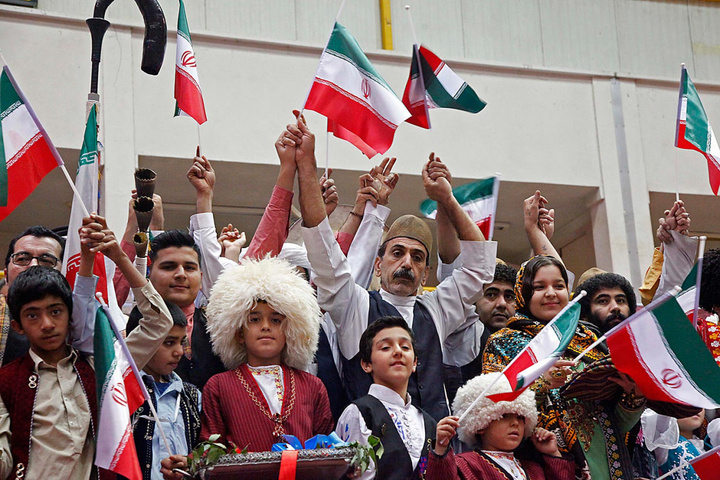 ویترین رنگارنگی از تنوع و تکثر اقوام ایرانی در میدان سیاستگذاری فرهنگی