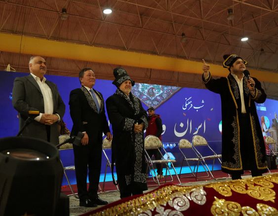 ویترین رنگارنگی از تنوع و تکثر اقوام ایرانی در میدان سیاست‌گذاری فرهنگی