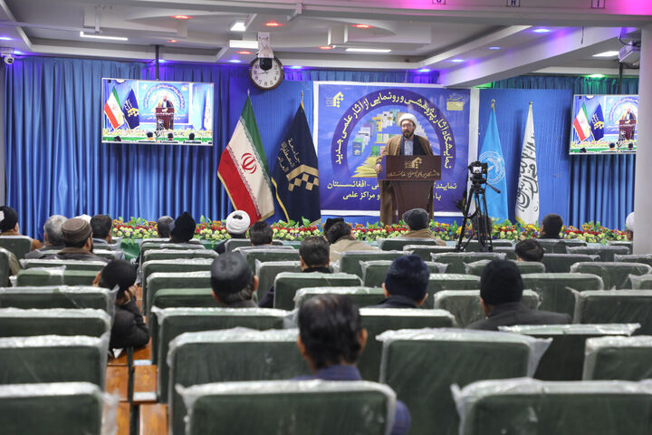 نگاه به تحقیق در افغانستان هنوز سنتی و محدود است