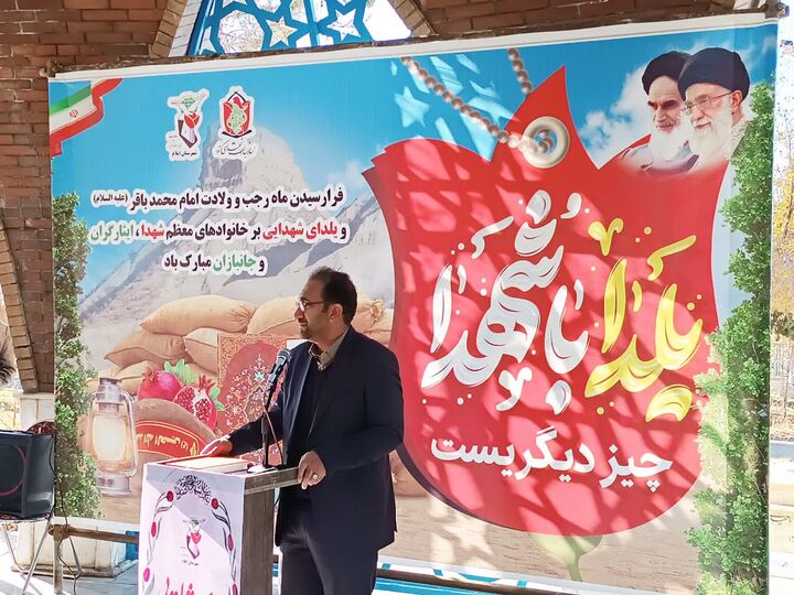 مردم زمانی ما را از جنس خود می‌دانند که ظاهر و باطن‌مان یکی باشد