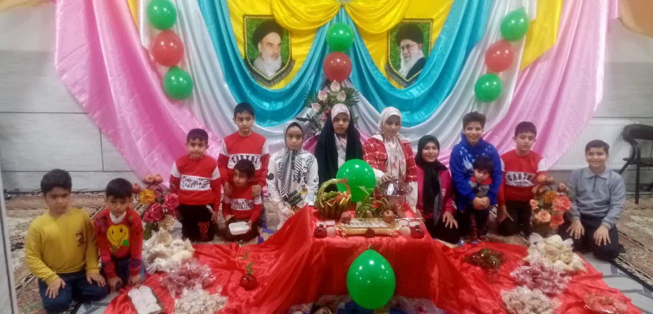 یلدای حیدری؛ پیوند سنت یلدا با معارف علوی در مرکز جامعه بیت‌الزهرا(س) آران و بیدگل