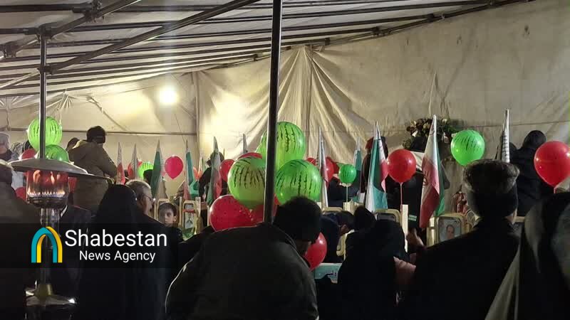 خدمت‌رسانی به بلندای شب یلدا