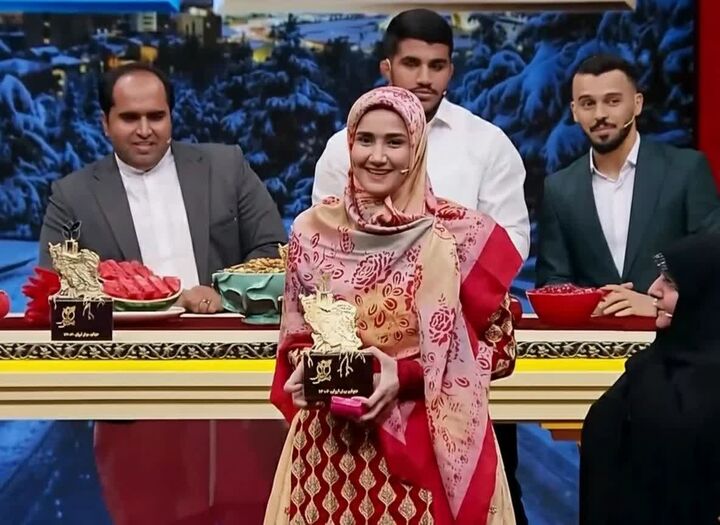 بانوی نخبه شیرازی درخشید؛ انتخاب به‌عنوان جوان برتر علمی کشور