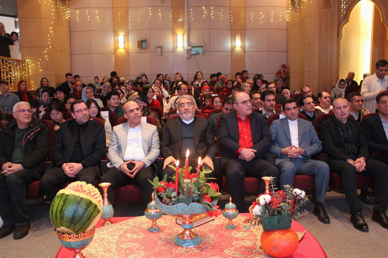 یلدا در پکن؛ نکوداشت سنتهای کهن ایرانی و تقویت پیوندهای هویتی