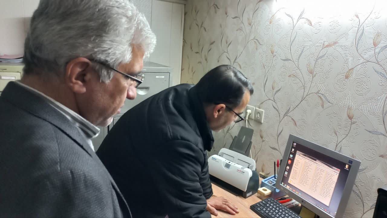 بازدید سرزده فرماندار از اداره تبلیغات اسلامی شهرستان آران و بیدگل