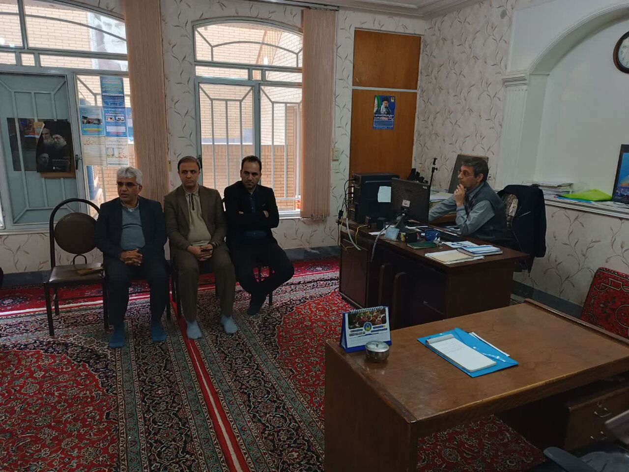 بازدید سرزده فرماندار از اداره تبلیغات اسلامی شهرستان آران و بیدگل