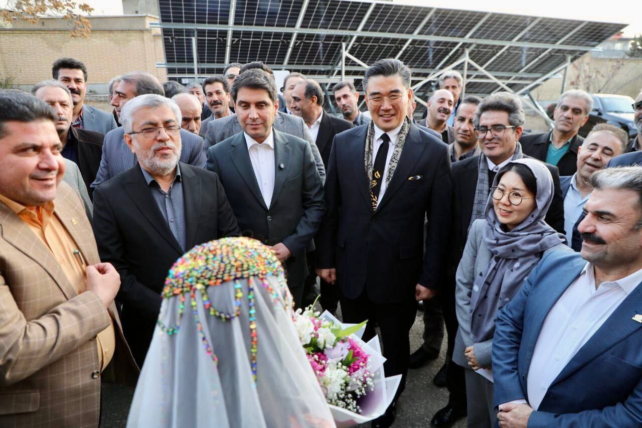 اهدای تجهیزات نیممیلیون دلاری کره جنوبی به کردستان