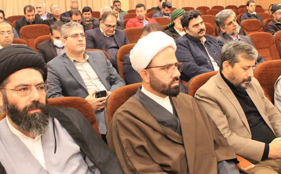 نخبگان حوزه و دانشگاه؛ پیشران دیپلماسی علمی و اقتدار نرم ایران اسلامی