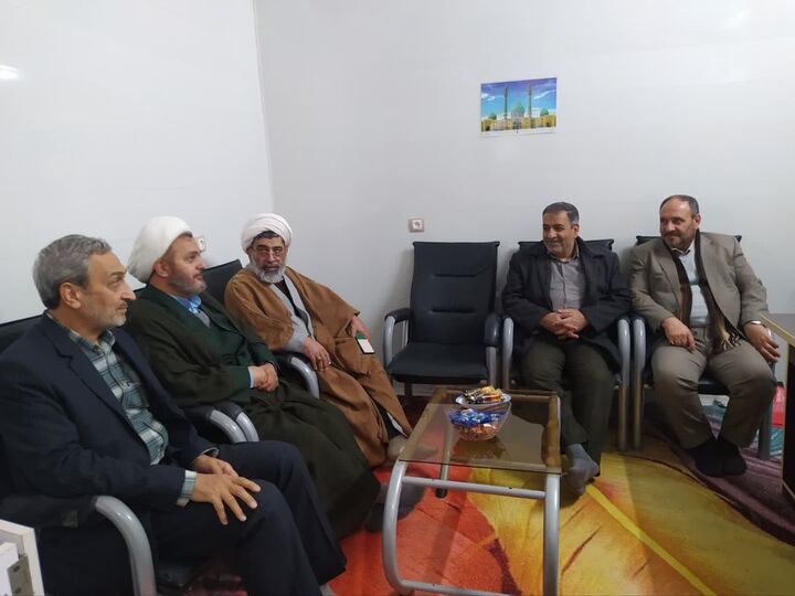 بازدید مدیران قرآنی مهد قرآن استان اصفهان از موسسه مهد قرآن و ولایت آران‌وبیدگل